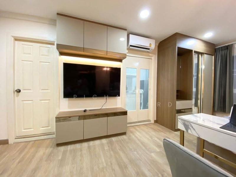 Lumpini Suite Sukhumvit 41, Bangkok, Soi Sukhumvit 41, Khlong Tan Nua, Watthana, Bangkok, 1 Bedroom, 30 sqm, Condo For Rent, by Pichamon Chawbantard, 500616672 - DDproperty.com