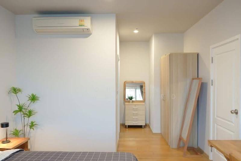 Hive Sathorn, Bangkok, Krung Thonburi Road, Khlong Ton Sai, Khlong San, Bangkok, 1 Bedroom, 38 sqm, Condo For Rent, by Pichamon Chawbantard, 500616688 - DDproperty.com