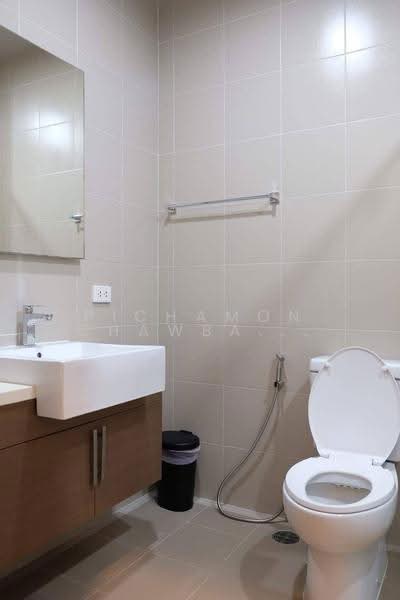 Hive Sathorn, Bangkok, Krung Thonburi Road, Khlong Ton Sai, Khlong San, Bangkok, 1 Bedroom, 38 sqm, Condo For Rent, by Pichamon Chawbantard, 500616688 - DDproperty.com