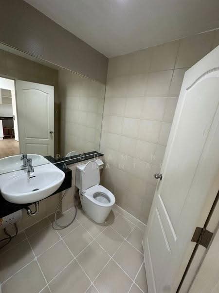 The Light House Sathorn–Chareonnakorn, Bangkok, Chareonnakorn Road, Khlong Ton Sai, Khlong San, Bangkok, 1 Bedroom, 50 sqm, Condo For Rent, by Pichamon Chawbantard, 500616689 - DDproperty.com