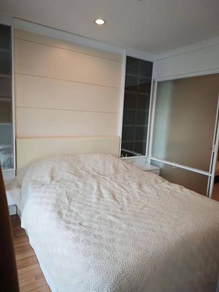 Lumpini Place Rama 9-Ratchada, Bangkok, Rama 9 Road, Huai Khwang, Bangkok, 1 Bedroom, 37 sqm, Condo For Rent, by Pichamon Chawbantard, 500616704 - DDproperty.com