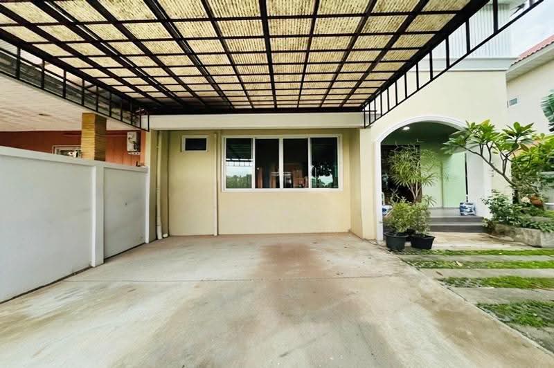 Chokchai Panchasap Ramkhamhaeng 184, Bangkok, Min Buri, Bangkok, 4 Bedrooms, 200 sqm, Townhouse For Sale, by คุณจ๋า, 500616723 - DDproperty.com
