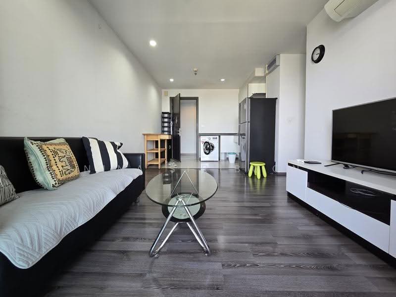 The Base Park West Sukhumvit 77, Bangkok, 11 Soi Sukhumvit 77 Sukhumvit Road, Phra Kanong Nua, Watthana, Bangkok, 2 Bedrooms, 55 sqm, Condo For Rent, by NINA SIRIBOON, 500616789 - DDproperty.com