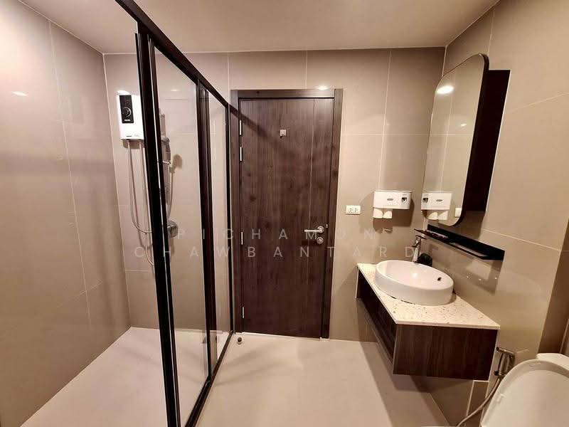 XT Huaikhwang, Bangkok, 244 Ratchadaphisek Road, Huai Khwang, Bangkok, 1 Bedroom, 35 sqm, Condo For Rent, by Pichamon Chawbantard, 500616790 - DDproperty.com