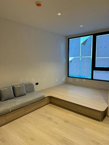 Reference Sathorn-Wongwianyai, Bangkok, Krung Thonburi 2 Alley, Bang Lam Phu Lang, Khlong San, Bangkok, Studio, 26 sqm, Condo For Sale, by Vinit Arora, 500616837 - DDproperty.com