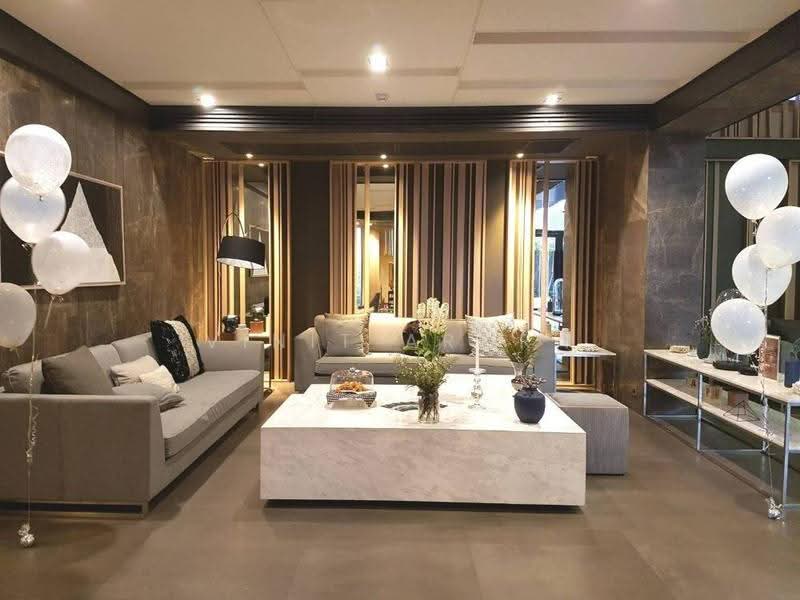 Centric Ratchada-Huai Khwang, Bangkok, Ratchadapisek Road, Huai Khwang, Bangkok, 1 Bedroom, 28 sqm, Condo For Sale, by Vinit Arora, 500616877 - DDproperty.com