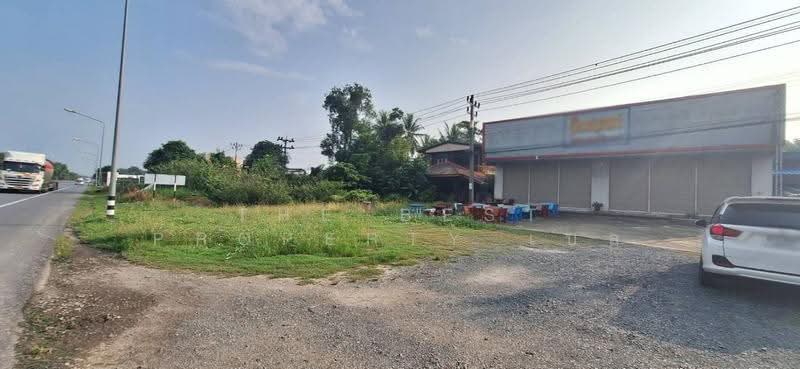 โกดังพร้อมสิ่งปลูกสร้างชะอวด นครศรีธรรมราช, Nakhon Si Thammarat, Ko Khan, Cha-uat, Nakhon Si Thammarat, , 150 sqm, Warehouse/Factory For Sale, by The Best Property เบล, 500616924 - DDproperty.com
