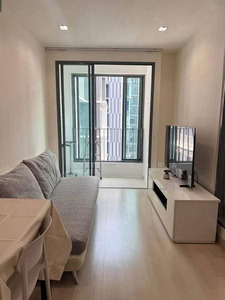 IDEO MOBI Sukhumvit 81 : ไอดีโอ โมบิ สุขุมวิท 81, กรุงเทพ, 2097 ถนนสุขุมวิท แขวงบางจาก เขตพระโขนง กรุงเทพมหานคร, บางจาก, พระโขนง, กรุงเทพ, 30 ตร.ม., คอนโด ให้เช่า, โดย Vinit Arora, 500617080 - DDproperty.com