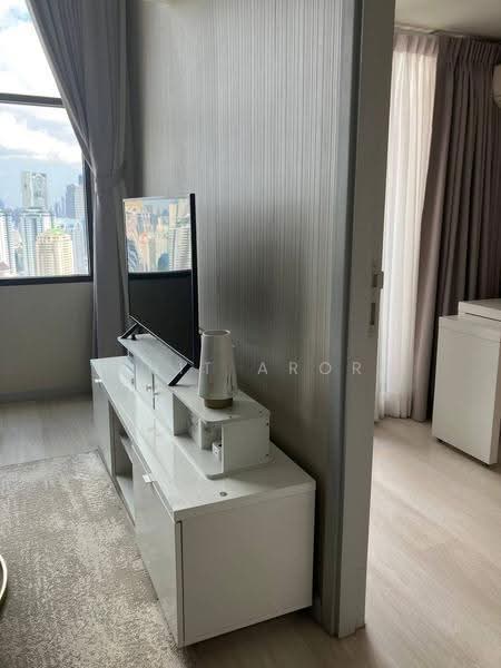 Knightsbridge Prime Sathorn, Bangkok, 599 Naradhiwas Rajanagarindra Road, Thung Maha Mek, Sathon, Bangkok, 1 Bedroom, 44 sqm, Condo For Rent, by Vinit Arora, 500617127 - DDproperty.com