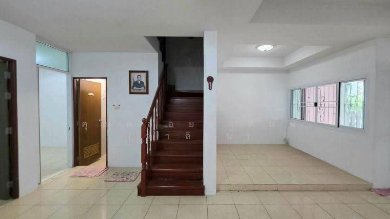 Sathorn Grand Ville, Bangkok, Kanlapaphruek Road, Bang Khae, Bangkok, 4 Bedrooms, 95 sqm, Townhouse For Sale, by คุณพลอยวาลินน์ (วาลินน์), 500617185 - DDproperty.com