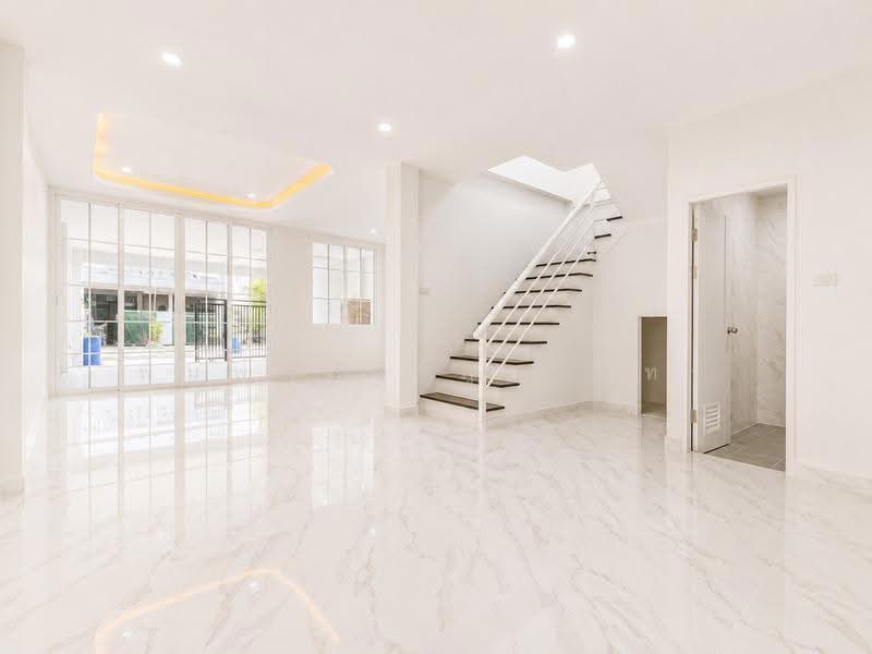Thaisombul 3, Pathum Thani, Yothathikan Khu Khot - Klong Luang Road, Khlong Sam, Khlong Luang, Pathum Thani, 3 Bedrooms, 114 sqm, Townhouse For Sale, by พิมพ์นภัส ภูธนภัทร, 500617238 - DDproperty.com
