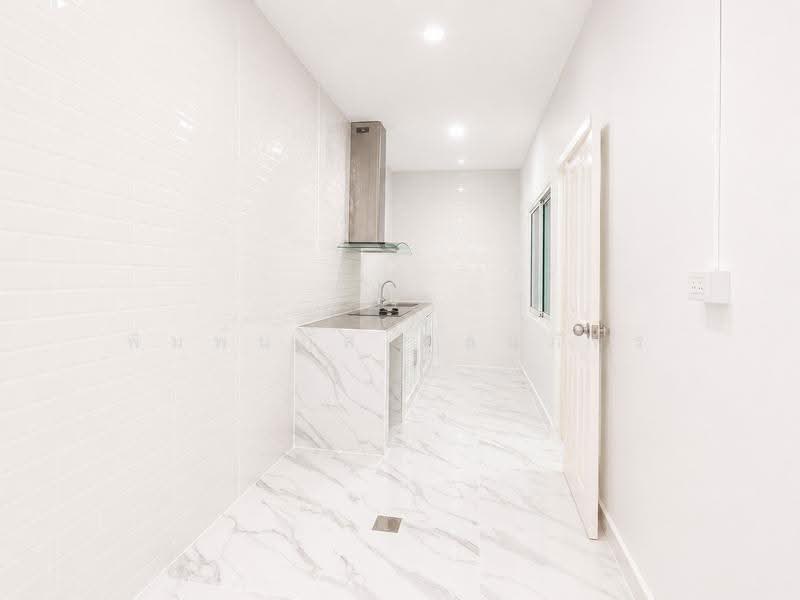 Thaisombul 3, Pathum Thani, Yothathikan Khu Khot - Klong Luang Road, Khlong Sam, Khlong Luang, Pathum Thani, 3 Bedrooms, 114 sqm, Townhouse For Sale, by พิมพ์นภัส ภูธนภัทร, 500617238 - DDproperty.com