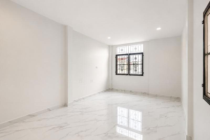 Thaisombul 3, Pathum Thani, Yothathikan Khu Khot - Klong Luang Road, Khlong Sam, Khlong Luang, Pathum Thani, 3 Bedrooms, 114 sqm, Townhouse For Sale, by พิมพ์นภัส ภูธนภัทร, 500617238 - DDproperty.com