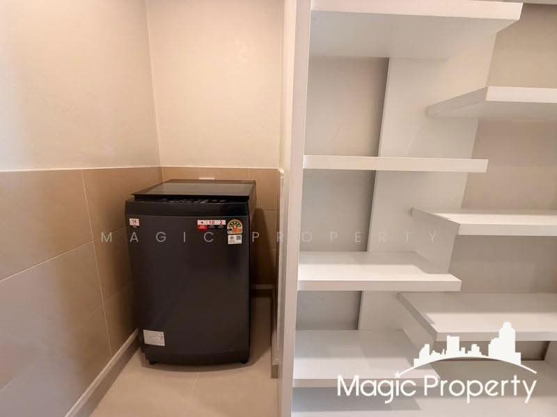 The Height, Bangkok, Soi Sukhumvit 55, Khlong Tan Nua, Watthana, Bangkok, 3 Bedrooms, 165 sqm, Condo For Sale, by Magic Property, 500617249 - DDproperty.com