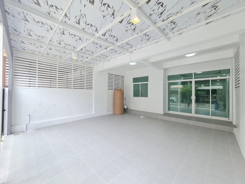 Thaisombul 3, Pathum Thani, Yothathikan Khu Khot - Klong Luang Road, Khlong Sam, Khlong Luang, Pathum Thani, 3 Bedrooms, 114 sqm, Townhouse For Sale, by พิมพ์นภัส ภูธนภัทร, 500617262 - DDproperty.com