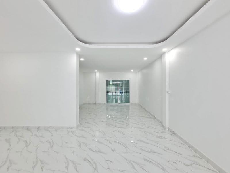 Thaisombul 3, Pathum Thani, Yothathikan Khu Khot - Klong Luang Road, Khlong Sam, Khlong Luang, Pathum Thani, 3 Bedrooms, 114 sqm, Townhouse For Sale, by พิมพ์นภัส ภูธนภัทร, 500617262 - DDproperty.com