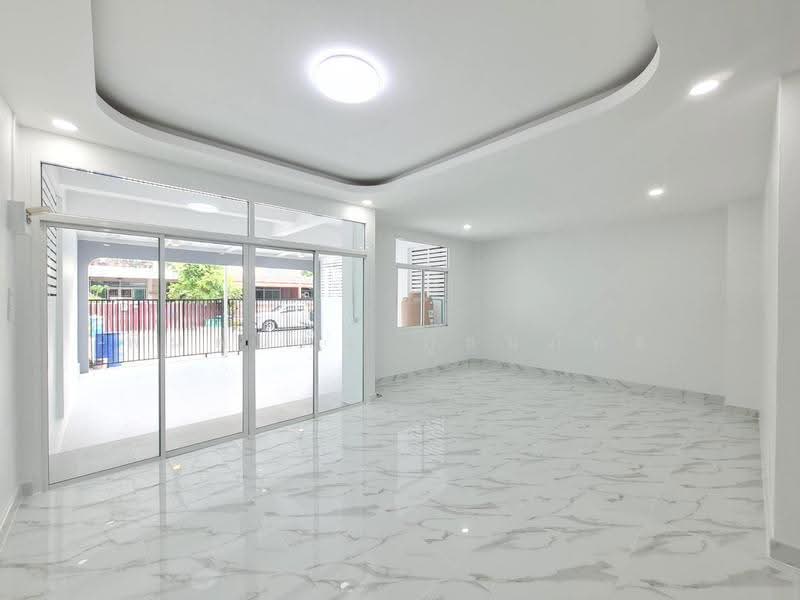 Thaisombul 3, Pathum Thani, Yothathikan Khu Khot - Klong Luang Road, Khlong Sam, Khlong Luang, Pathum Thani, 3 Bedrooms, 114 sqm, Townhouse For Sale, by พิมพ์นภัส ภูธนภัทร, 500617262 - DDproperty.com