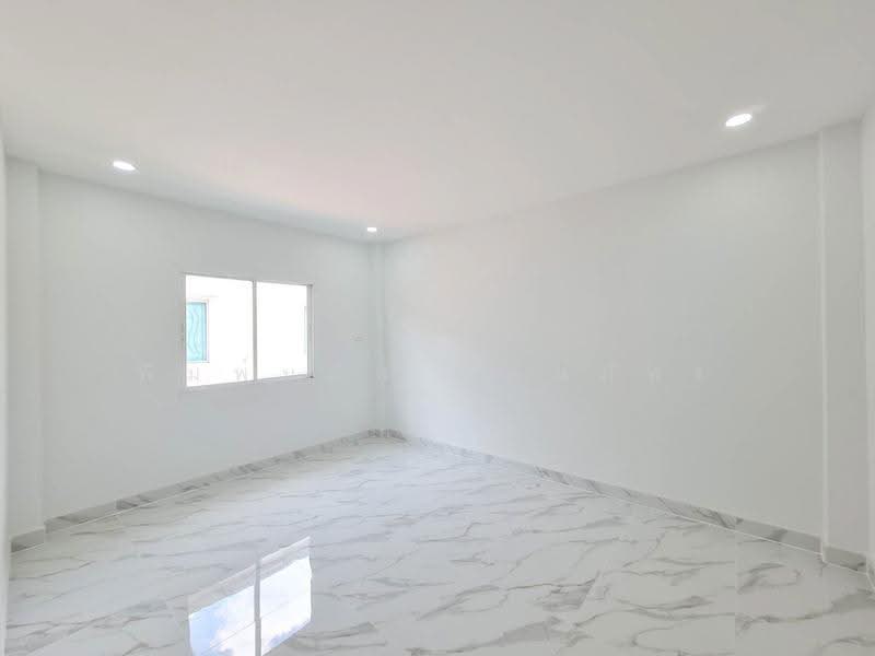 Thaisombul 3, Pathum Thani, Yothathikan Khu Khot - Klong Luang Road, Khlong Sam, Khlong Luang, Pathum Thani, 3 Bedrooms, 114 sqm, Townhouse For Sale, by พิมพ์นภัส ภูธนภัทร, 500617262 - DDproperty.com