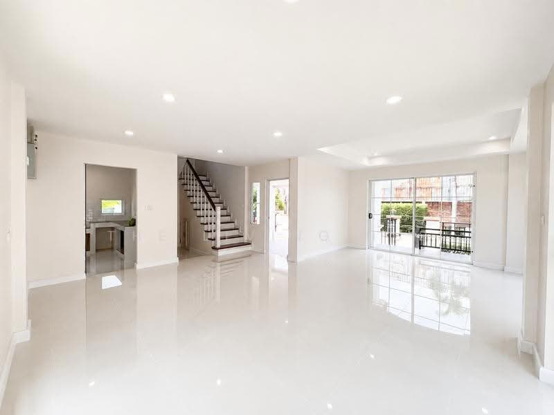 Mantana Pinklao-Rama 5, Nonthaburi, Nakhon In Road, Bang Khun Kong, Bang Kruai, Nonthaburi, 3 Bedrooms, 170 sqm, Single Detached House For Sale, by THE LIVING HUB, 500617294 - DDproperty.com