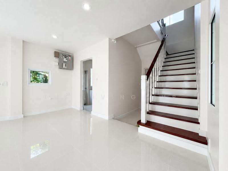 Mantana Pinklao-Rama 5, Nonthaburi, Nakhon In Road, Bang Khun Kong, Bang Kruai, Nonthaburi, 3 Bedrooms, 170 sqm, Single Detached House For Sale, by THE LIVING HUB, 500617294 - DDproperty.com