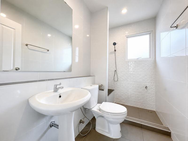 Mantana Pinklao-Rama 5, Nonthaburi, Nakhon In Road, Bang Khun Kong, Bang Kruai, Nonthaburi, 3 Bedrooms, 170 sqm, Single Detached House For Sale, by THE LIVING HUB, 500617294 - DDproperty.com