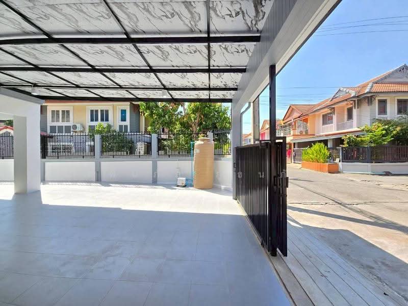 Baan Prueksa 11, Pathum Thani, Khlong Sam, Khlong Luang, Pathum Thani, 4 Bedrooms, 128 sqm, Townhouse For Sale, by พิมพ์นภัส ภูธนภัทร, 500617340 - DDproperty.com