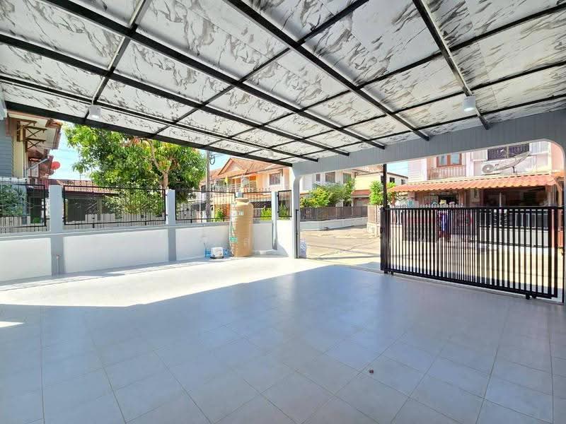 Baan Prueksa 11, Pathum Thani, Khlong Sam, Khlong Luang, Pathum Thani, 4 Bedrooms, 128 sqm, Townhouse For Sale, by พิมพ์นภัส ภูธนภัทร, 500617340 - DDproperty.com