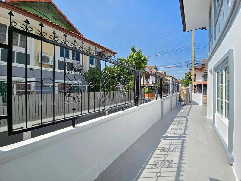 บ้านพฤกษา 11 : Baan Prueksa 11, ปทุมธานี, คลองสาม, คลองหลวง, ปทุมธานี, 128 ตร.ม., ทาวน์เฮ้าส์ ขาย, โดย พิมพ์นภัส ภูธนภัทร, 500617340 - DDproperty.com