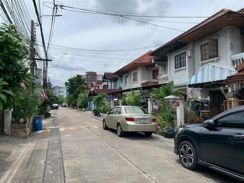 สราญรมย์ (Saranrom Village) ประเสริฐมนูกิจ42, กรุงเทพ, ถนนประเสริฐมนูกิจ, คลองกุ่ม, บึงกุ่ม, กรุงเทพ, 110 ตร.ม., ทาวน์เฮ้าส์ ขาย, โดย คุณ ธัญพิสิษฐ์ จิตประพัฒน์ (โซน), 500617421 - DDproperty.com