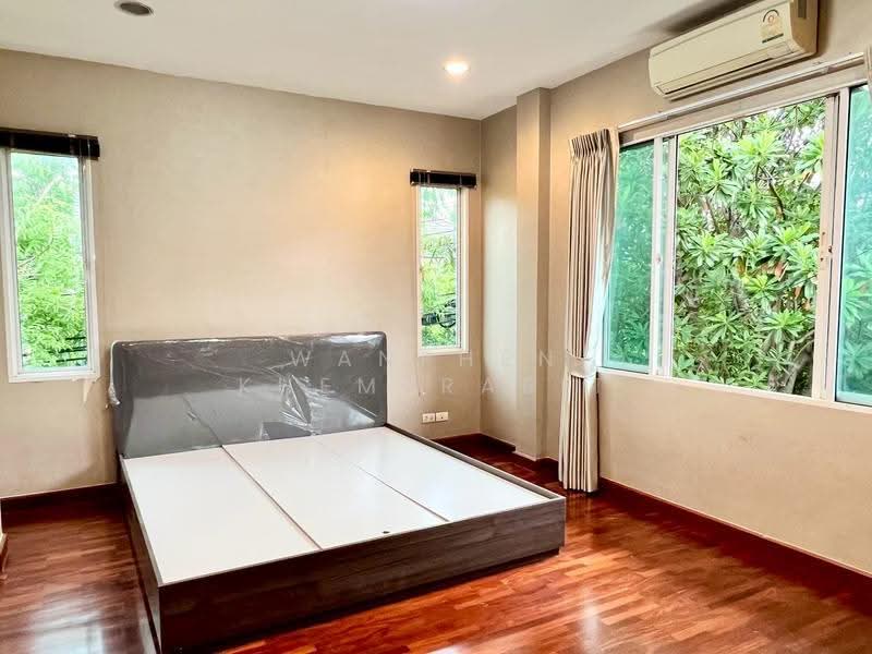 The Centro Onnut-Wongwaen, Bangkok, Lat Krabang Road, Lat Krabang, Bangkok, 3 Bedrooms, 250 sqm, Single Detached House For Rent, by Wanphen Khemprasit, 500617463 - DDproperty.com