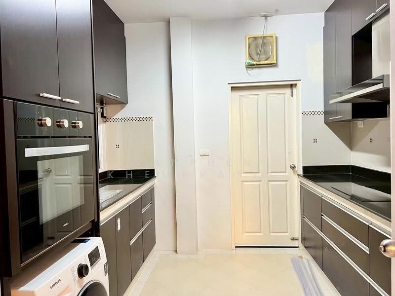 The Centro Onnut-Wongwaen, Bangkok, Lat Krabang Road, Lat Krabang, Bangkok, 3 Bedrooms, 250 sqm, Single Detached House For Rent, by Wanphen Khemprasit, 500617463 - DDproperty.com