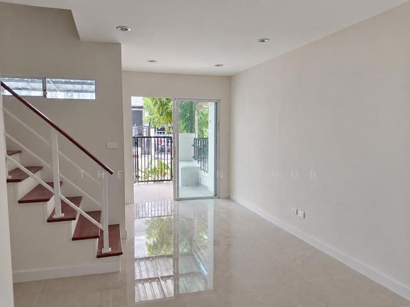 Pruksa Town Nexts Ramindra-Wongwaen, Bangkok, Phraya Suren Road, Bang Chun, Khlong Sam Wa, Bangkok, 3 Bedrooms, 100 sqm, Townhouse For Sale, by THE LIVING HUB, 500617472 - DDproperty.com