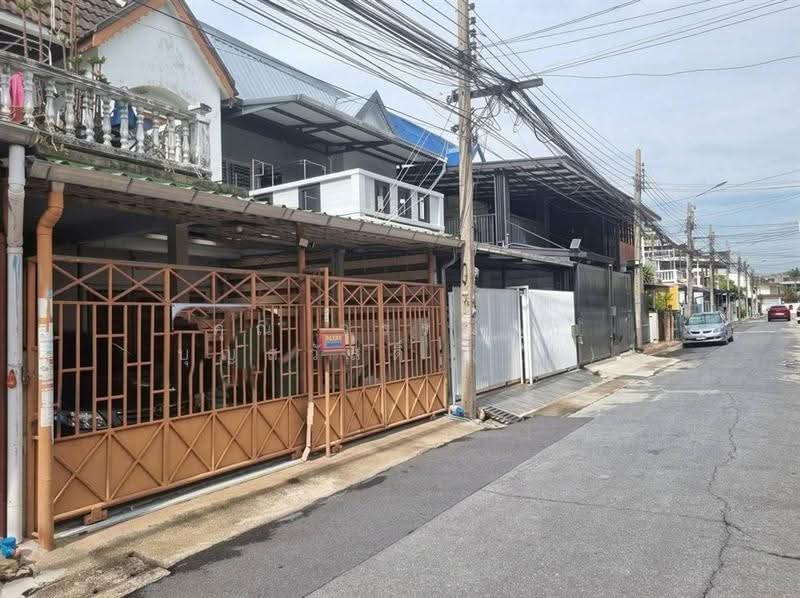 ทาวน์เฮ้าส์ 2 ชั้น 29.2 ตร.ว. หมู่บ้านรุ่งเจริญ, กรุงเทพ, ถนนลาดพร้าว31, จันทรเกษม, จตุจักร, กรุงเทพ, 130 ตร.ม., ทาวน์เฮ้าส์ ขาย, โดย คุณ วรรณรัช บุญสวัสดิ์ (วิน), 500617480 - DDproperty.com