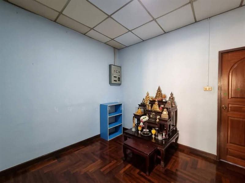 ทาวน์เฮ้าส์ 2 ชั้น 29.2 ตร.ว. หมู่บ้านรุ่งเจริญ, กรุงเทพ, ถนนลาดพร้าว31, จันทรเกษม, จตุจักร, กรุงเทพ, 130 ตร.ม., ทาวน์เฮ้าส์ ขาย, โดย คุณ วรรณรัช บุญสวัสดิ์ (วิน), 500617480 - DDproperty.com