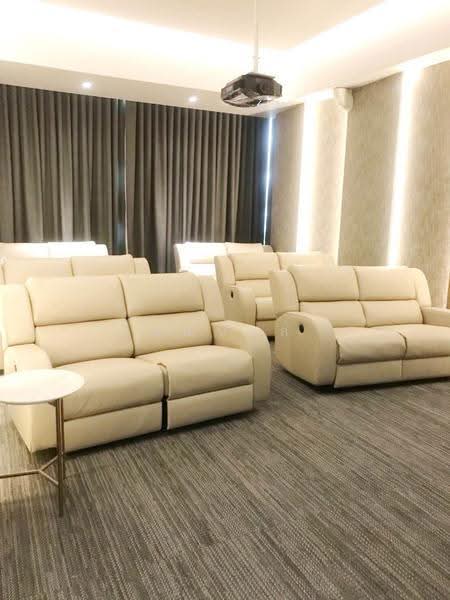 Hyde Sukhumvit 11, Bangkok, 11 Soi Sukhumvit 11, Khlongtoei Nua, Watthana, Bangkok, 2 Bedrooms, 59 sqm, Condo For Sale, by คุณนิวส์, 500617498 - DDproperty.com