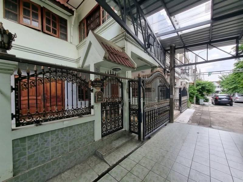 Sinthanee Villa Nawamin 101 : สินธานีวิลล่า นวมินทร์ 101, กรุงเทพ, ซอย นวมินทร์ 101 นวมินทร์ บึงกุ่ม กรุงเทพมหานคร, นวมินทร์, บึงกุ่ม, กรุงเทพ, 180 ตร.ม., ทาวน์เฮ้าส์ ขาย, โดย คุณ วรรณรัช บุญสวัสดิ์ (วิน), 500617524 - DDproperty.com