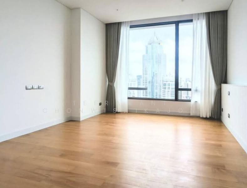 Sindhorn Residence, Bangkok, 54 Soi Ton Son, Lumphini, Pathum Wan, Bangkok, 3 Bedrooms, 148 sqm, Condo For Sale, by Teeranant Chonwisaikajon, 500617527 - DDproperty.com