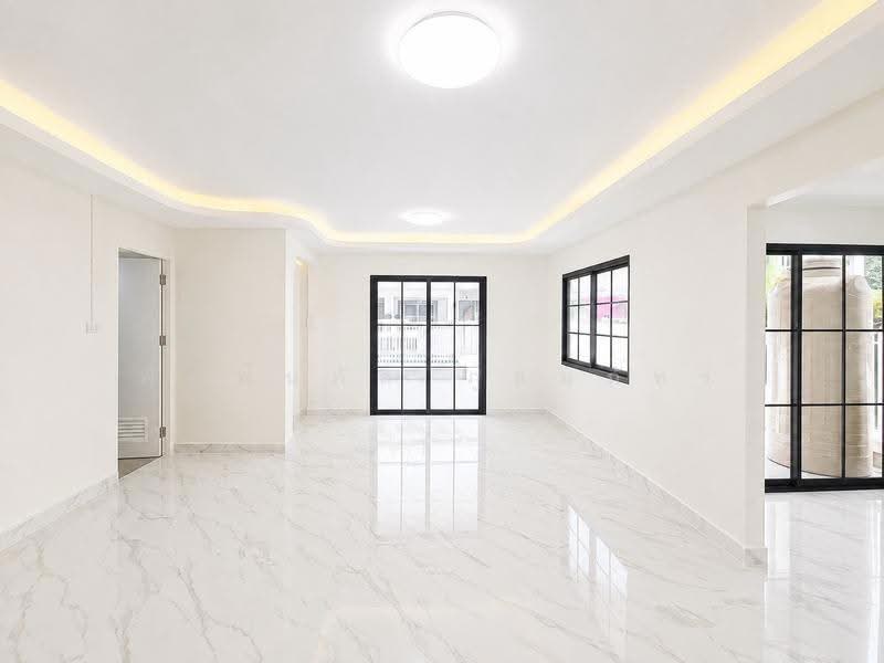 Baan Pruksa 13 Rangsit-Klong 3, Pathum Thani, Moobaan Pruksa 13, Khlong Sam, Khlong Luang, Pathum Thani, 3 Bedrooms, 102 sqm, Townhouse For Sale, by พิมพ์นภัส ภูธนภัทร, 500617540 - DDproperty.com