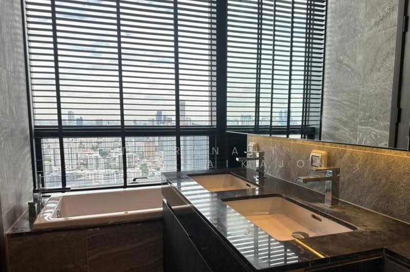 The Esse Sukhumvit 36 : ดิ เอส สุขุมวิท 36, กรุงเทพ, ซอยสุขุมวิท 36 ถนนสุขุมวิท, พระโขนง, คลองเตย, กรุงเทพ, 75 ตร.ม., คอนโด ให้เช่า, โดย Teeranant Chonwisaikajon, 500617570 - DDproperty.com