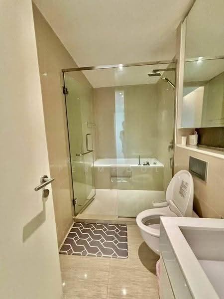 H Sukhumvit 43, Bangkok, 28 Sukhumvit 34 Road, Khlong Tan Nua, Watthana, Bangkok, 1 Bedroom, 45 sqm, Condo For Rent, by Rinrada Permpool, 500617571 - DDproperty.com