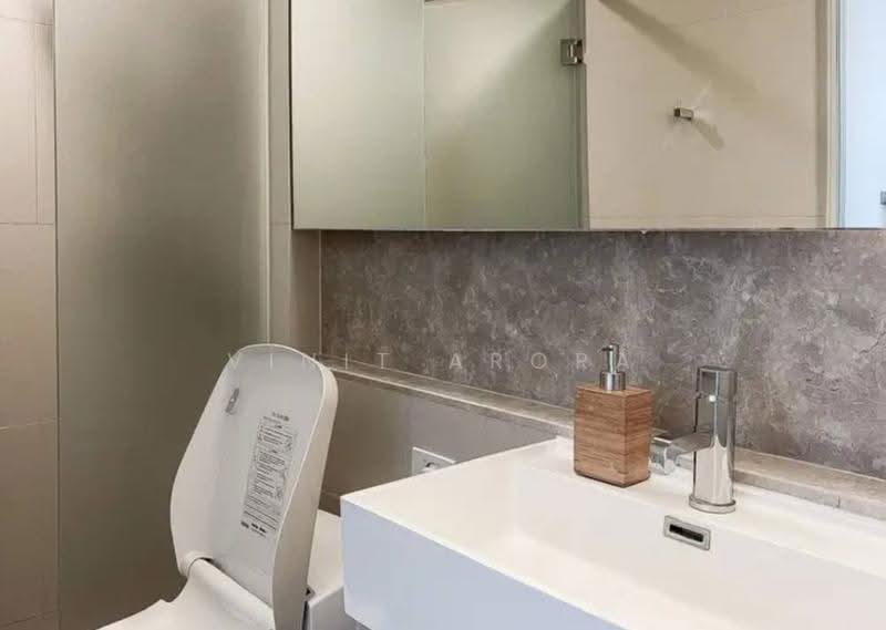 The Lumpini 24, Bangkok, Sukhumvit 24 Road, Khong Tan, Khlong Toei, Bangkok, 2 Bedrooms, 55 sqm, Condo For Rent, by Vinit Arora, 500617572 - DDproperty.com