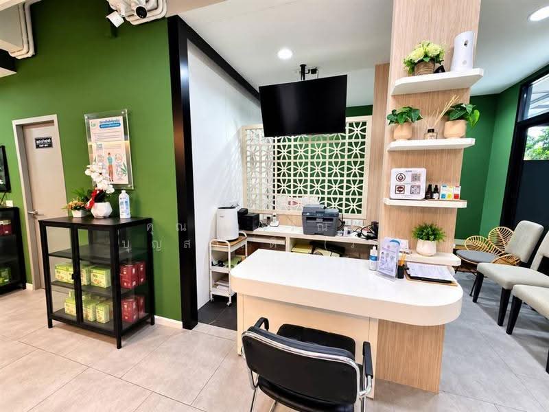 อาร์โค่ โฮมออฟฟิศ เอกมัย–รามอินทรา (ARCO Home Office Life), Bangkok, ถนนเอกมัย-รามอินทรา, Khlong Chan, Bang Kapi, Bangkok, 10+ Bedrooms, 300 sqm, Townhouse For Sale, by คุณ วรรณรัช บุญสวัสดิ์ (วิน), 500617642 - DDproperty.com