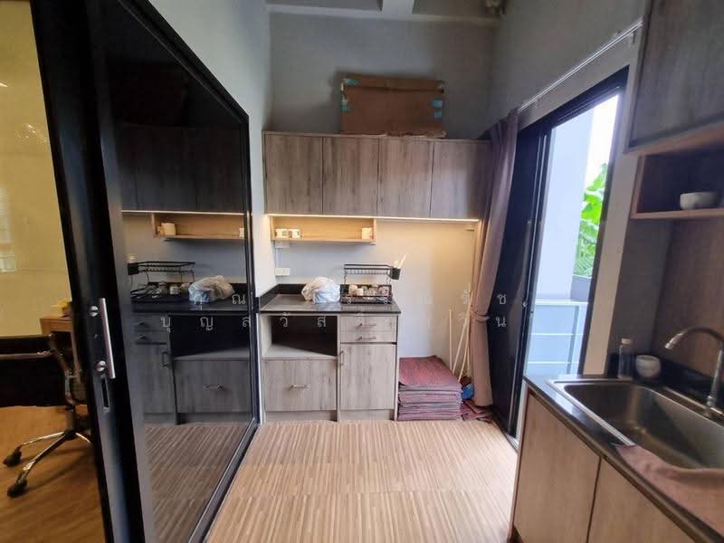 อาร์โค่ โฮมออฟฟิศ เอกมัย–รามอินทรา (ARCO Home Office Life), Bangkok, ถนนเอกมัย-รามอินทรา, Khlong Chan, Bang Kapi, Bangkok, 10+ Bedrooms, 300 sqm, Townhouse For Sale, by คุณ วรรณรัช บุญสวัสดิ์ (วิน), 500617642 - DDproperty.com