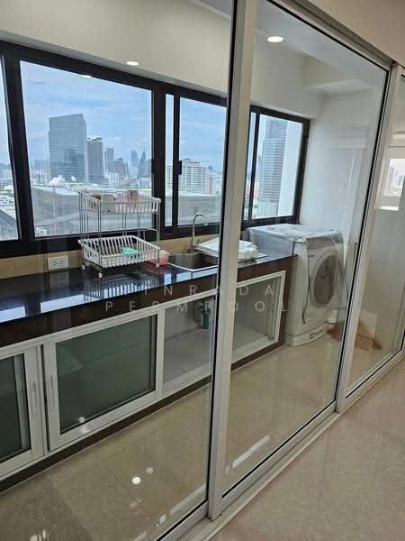 ITF Silom Palace, Bangkok, 160 Soi Naradhiwas Rajanagarindra 1, Suriyawong, Bang Rak, Bangkok, 1 Bedroom, 61 sqm, Condo For Rent, by Rinrada Permpool, 500617656 - DDproperty.com