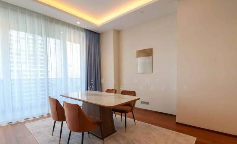 The Estelle Phrom Phong, Bangkok, 131 Soi Sukhumvit 26, Khong Tan, Khlong Toei, Bangkok, 2 Bedrooms, 130 sqm, Condo For Rent, by Teeranant Chonwisaikajon, 500617668 - DDproperty.com