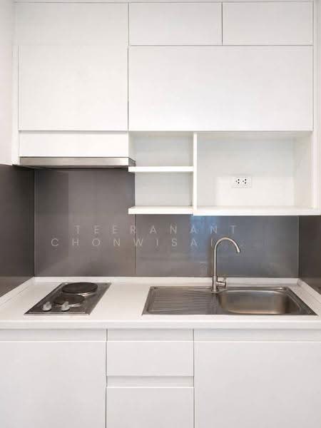 Thru Thonglor, Bangkok, Petchaburi Road, Bang Kapi, Huai Khwang, Bangkok, 1 Bedroom, 38 sqm, Condo For Sale, by Teeranant Chonwisaikajon, 500617709 - DDproperty.com