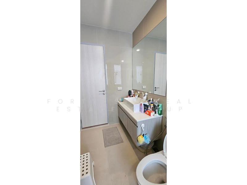 Noble Gable Watcharapol, Bangkok, Phoemsin Road, Khlong Tanon, Sai Mai, Bangkok, 3 Bedrooms, 200 sqm, Single Detached House For Rent, by Forty-Six Real Estate Group, 500617753 - DDproperty.com