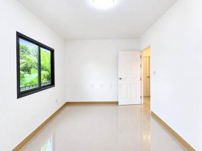 Pruksa Town Ratchapruk, Bangkok, Ratchaphruek Road, Bang Prom, Taling Chan, Bangkok, 4 Bedrooms, 105 sqm, Townhouse For Sale, by NR AGENT, 500617866 - DDproperty.com
