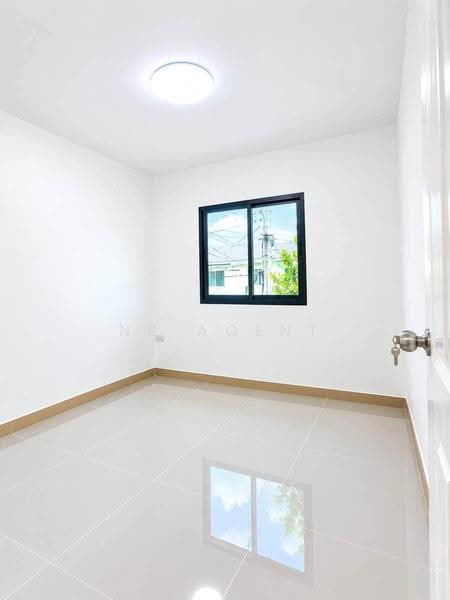 Pruksa Town Ratchapruk, Bangkok, Ratchaphruek Road, Bang Prom, Taling Chan, Bangkok, 4 Bedrooms, 105 sqm, Townhouse For Sale, by NR AGENT, 500617866 - DDproperty.com