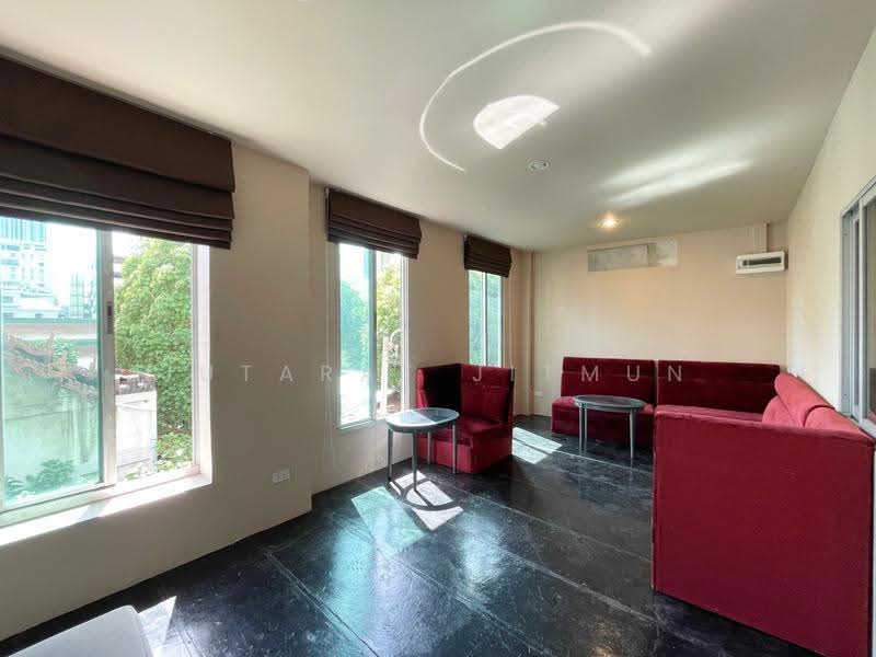 อาคารพาณิชย์ ซอยเจริญกรุง 40, Bangkok, Bang Rak, Bangkok, , 70 sqm, Shophouse For Rent, by Jutarat Jitmun, 500617984 - DDproperty.com